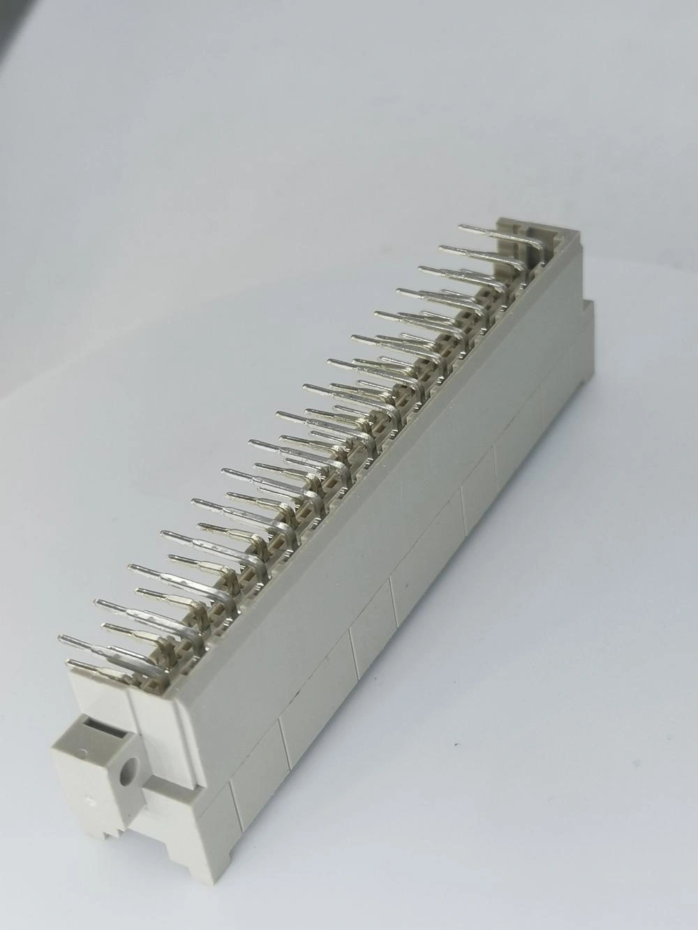 DIN41612 Right Plug High Current Connectors 48 Positions