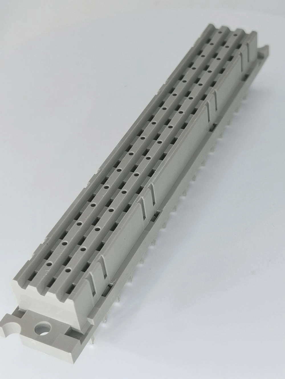 Vertical Receptacle Type E High Current DIN41612 Connectors